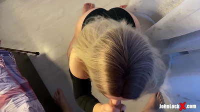 Redhead Saugen Dick a Ficken Up, Kréien Cum op hirem Arsch